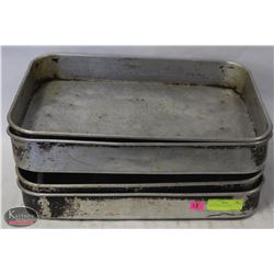 LOT OF 4 ROASTING PANS