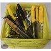 Image 1 : CRATE OF ASSORTED COMMERCIAL KITCHEN KNIVES