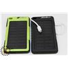 Image 1 : LOT OF 2 EDDIE BAUER SOLAR POWER BATTERY CHARGERS