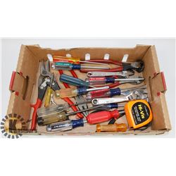 FLAT OF ASSORTED HAND TOOLS