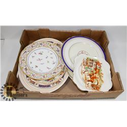 FLAT OF COLLECTIBLE PLATES