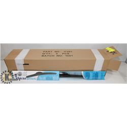 LOT OF 20CLEAR PLUS WIPER BLADES 20"