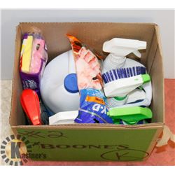 ESTATE BOX OF CLEANING SUPPLIES INCLUDING TILEX