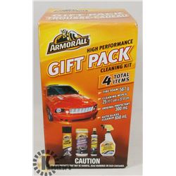 ARMORALL CLEANING KIT GIFT PACK.
