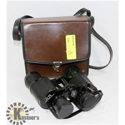 BUSHNELL 7X35 BINOCULARS IN CASE