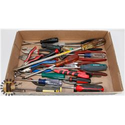 FLAT OF ASSORTED TOOLS