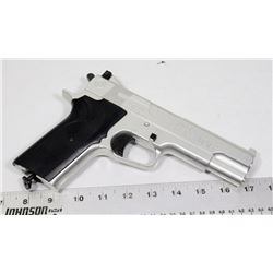 CROSSMAN 1008 REPEAT AIR HAND PISTOL