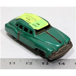 VINTAGE TIN TOY CAR MADE IN JAPAN
