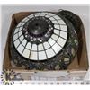 Image 1 : TIFFANY-STYLE HANGING LAMP 12" DIAMETER