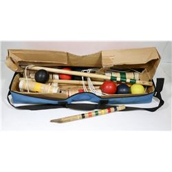 MACGREGGOR CROQUETTE SET IN A SOFT CASE