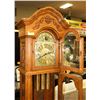 Image 3 : SALEM OAK GRANDFATHER CLOCK