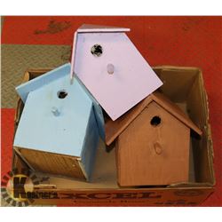 LOT OF 3 BIRD HOUSES