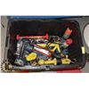 Image 1 : TOTE OF VARIOUS TOOLS INCLUDING DRILLS & SAWS