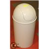 Image 1 : SWINGING LID GARBAGE CAN