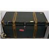 Image 1 : VANGUARD XL STEAMER TRUNK WITH REMOVABLE SHELF