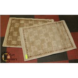 TWO SHELL COLOR 2' X 3 'GREEK MYTH MOTIF