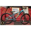 Image 1 : GT AVALANCHE GIRLS MOUNTAIN BIKE