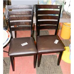 PAIR OF WOOD AND LEATHERETTE SIDECHAIRS