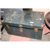 Image 1 : VINTAGE STORAGE TRUNK