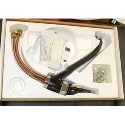 NEW KITCHEN FAUCET ON CHOICE:BLACK/ST STEEL