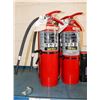 Image 1 : LOT OF 4 FIRE EXTINGUISHERS WITH CHARGE