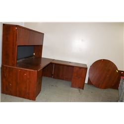 CORNER OFFICE DESK SOLD WITH COMMERCIAL TABLE