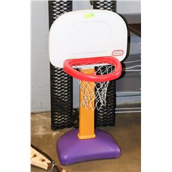LITTLE TYKES ADJUSTABLE BASKETBALL HOOP