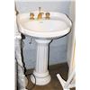 Image 1 : ORNATE PORCELAIN PEDESTAL SINK