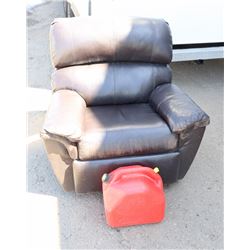 BROWN LEATHER RECLINING CHAIR WITH GAS CAN - AS IS
