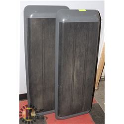 SET OF TWO FITNESS STEPS