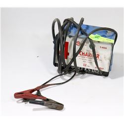 4 AMP 12 VOLT CHARGER