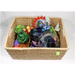 WICKER BASKET WITH ASSORTED ORNAMENTS