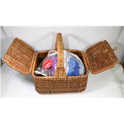 PICNIC BASKET SET