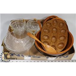 LOT OF SALAD BOWLS & SERVING DISHES INCL