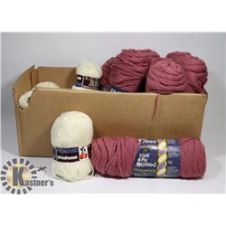 FLAT OF KNITTED WORSTED YARN 8 ROSE, 9 BALLS OF