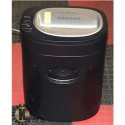 ROYAL SHREDDER-12 SHEET CROSSCUT WITH DRAWER