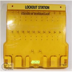 2 KEYS + PADLOCK CABINET LOCK OUT STATION