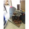 Image 1 : Heavy Duty Hand Crank Press