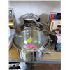 Image 1 : 10 Piece Lot of Assorted Cookware - Store Returns