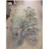 Image 1 : Grey Sheepskin Rug - Store Return