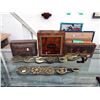 Image 1 : 3 Vintage Wood Boxes & 2 Horse Brasses