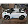 Image 1 : Kid's BMW i8 Spyder 1 Passenger Car