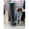 Image 1 : 2 Tower Fans - Store Returns