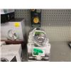 Image 1 : Water Timer & 6 Door Knob Sets