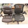 Image 1 : 2 Adjustable Swivel Office Chairs