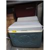 Image 1 : 3 Mid Size Coolers