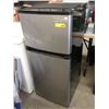 Image 1 : Large Magic Chef Bar Fridge with Top Mount Freezer