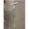 Image 1 : 4 New Metal Construction Spray Mops
