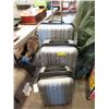 Image 1 : Swiss Gear 3 Piece Luggage Set - Store Returns