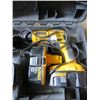 Image 7 : LOT OF 2 DRILLS (DEWALT) *14 VOLT AND 18 VOLT*